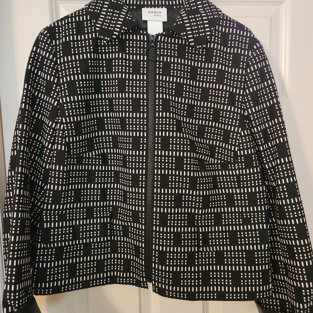 Akris Punto Black and White Tweed Blazer